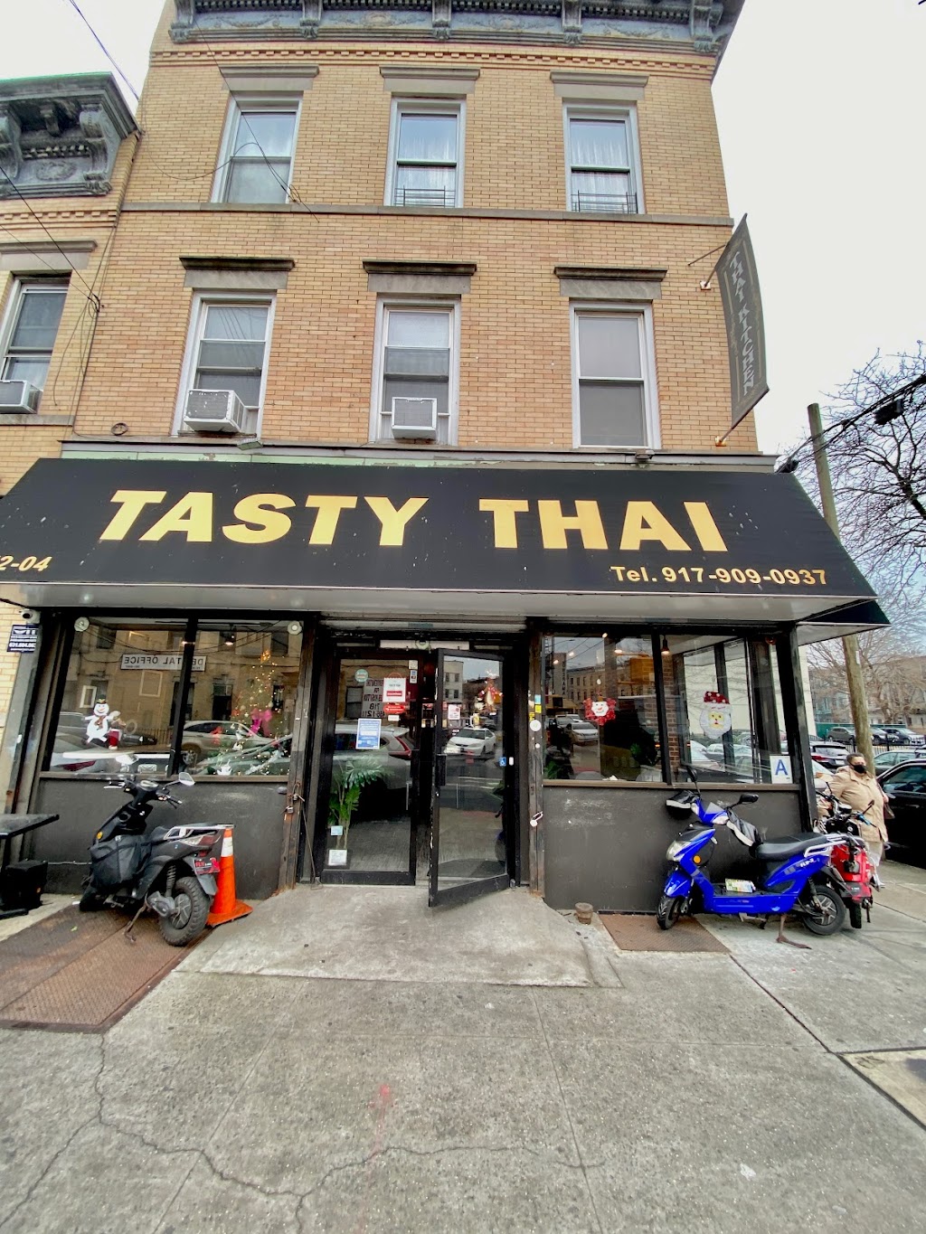 Tasty Thai | 7204 Forest Ave, Queens, NY 11385 | Phone: (917) 909-0937