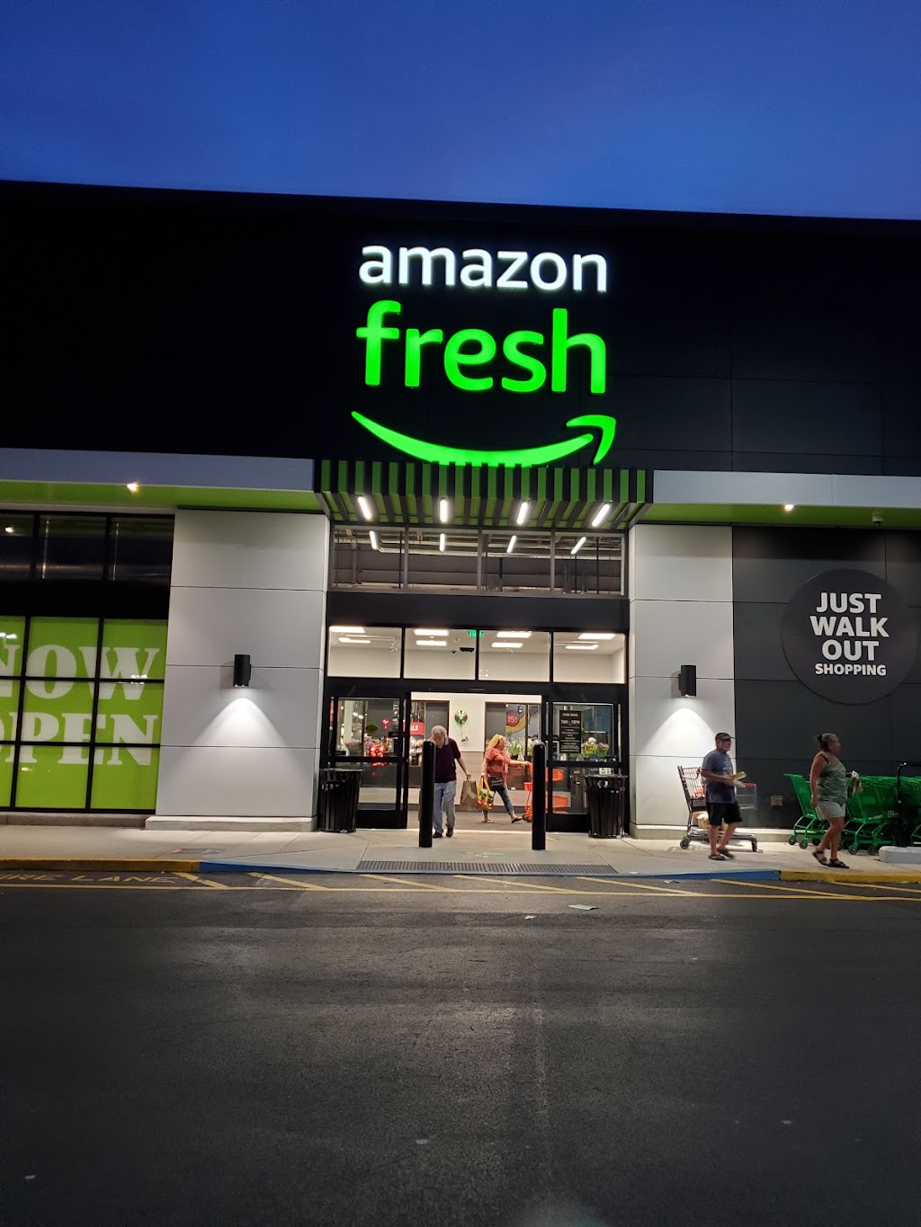 Amazon Fresh | 3620 Long Beach Rd, Oceanside, NY 11572 | Phone: (800) 250-0668