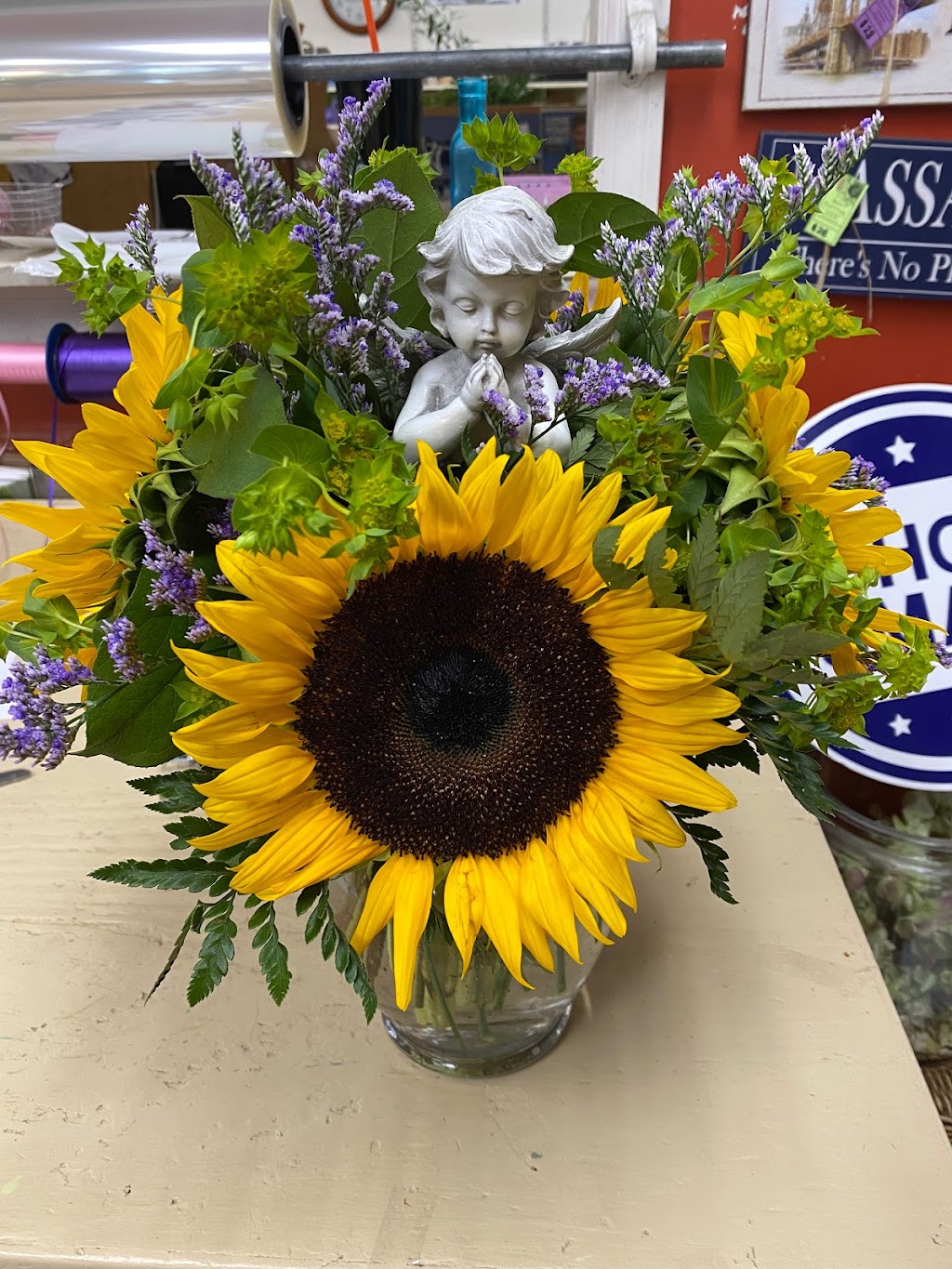 Bayview Florist | 4736 Sunrise Hwy, Massapequa Park, NY 11762 | Phone: (516) 799-7222