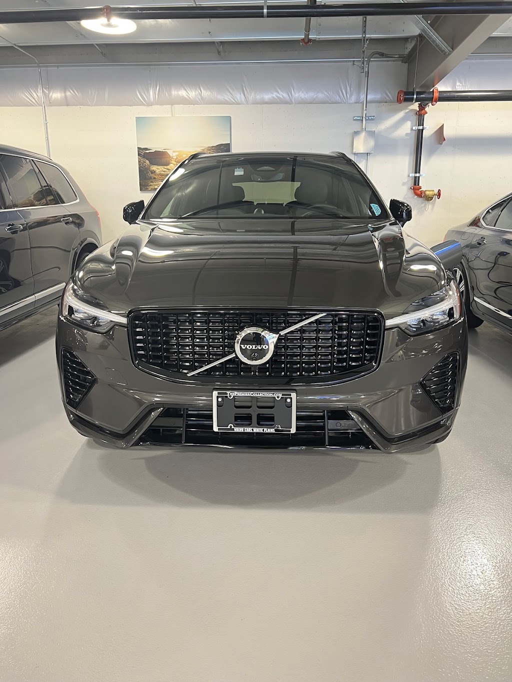 Volvo Cars White Plains | 262 E Main St, Elmsford, NY 10523 | Phone: (914) 347-1910