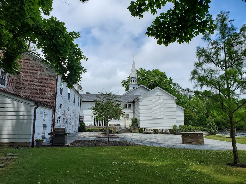 St. John’s Church | 1670 NY-25A, Cold Spring Harbor, NY 11724 | Phone: (516) 692-6368