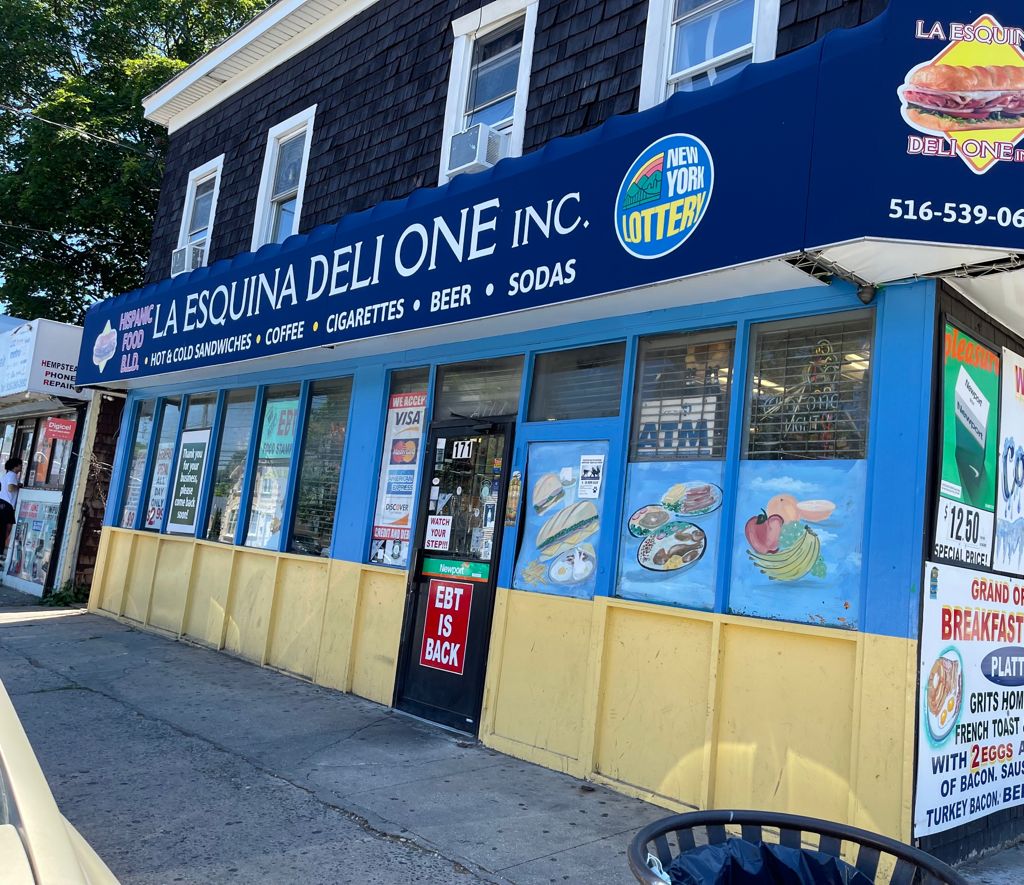 La Esquina Deli One | 171 S Franklin St, Hempstead, NY 11550 | Phone: (516) 539-0685