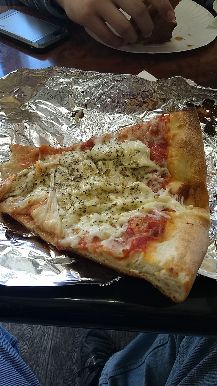 Two Brothers Pizzeria | 3039 Buhre Ave, Bronx, NY 10461 | Phone: (718) 824-6261