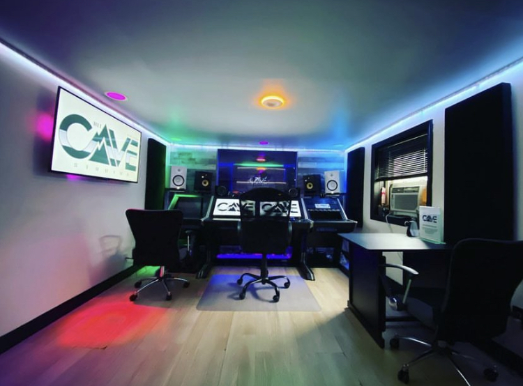 Hit Cave Studios NYC | 945 Yonkers Ave, Yonkers, NY 10704 | Phone: (929) 223-7667