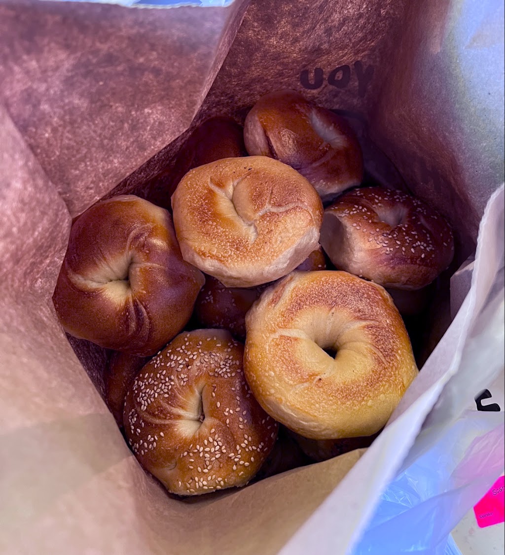 Scarsdale Bagels | 52 Garth Rd, Scarsdale, NY 10583 | Phone: (914) 725-0090