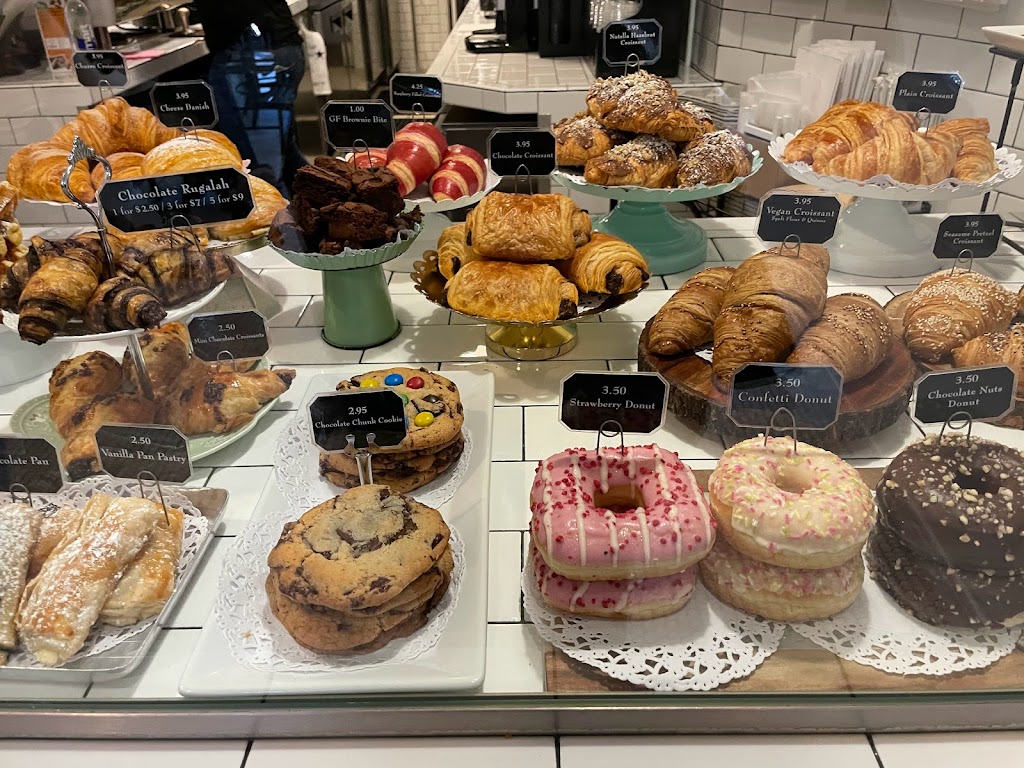 Black Star Bakery&Cafe | 241 E 24th St, New York, NY 10010 | Phone: (646) 476-9933