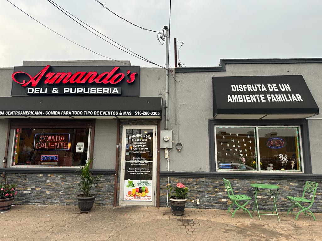 Armandos Deli & Pupuseria | 511 Union Ave, Westbury, NY 11590 | Phone: (516) 280-3305