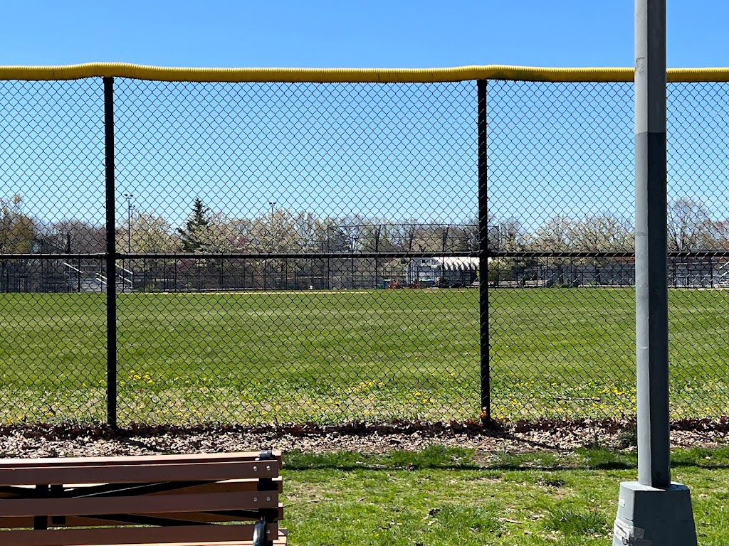 Juniper Valley Park: Field #5 | 40.7200943, -73.8827616, Middle Village, NY 11379 | Phone: (718) 393-7272