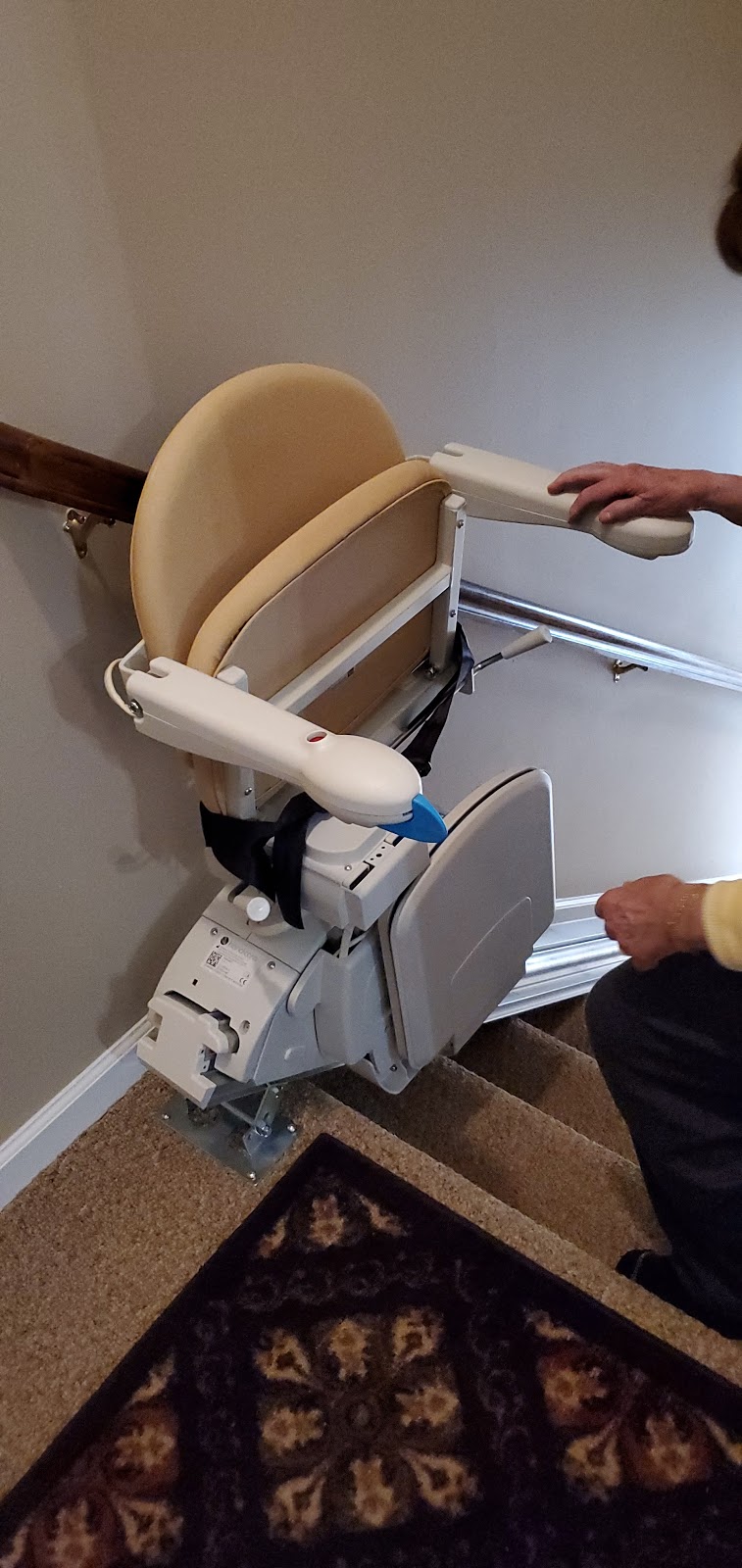 Stairlift Store LI | 433 Merrick Ave, Merrick, NY 11566 | Phone: (516) 633-5664