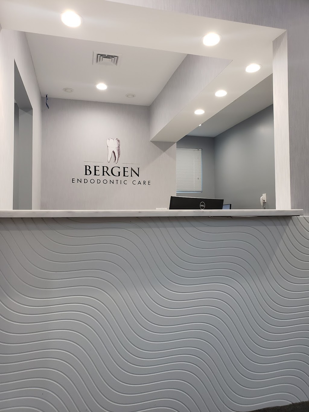 Bergen Endodontic Care: Dr. Yehuda Isseroff, DDS | 1033 River Rd #2, New Milford, NJ 07646 | Phone: (201) 777-4447
