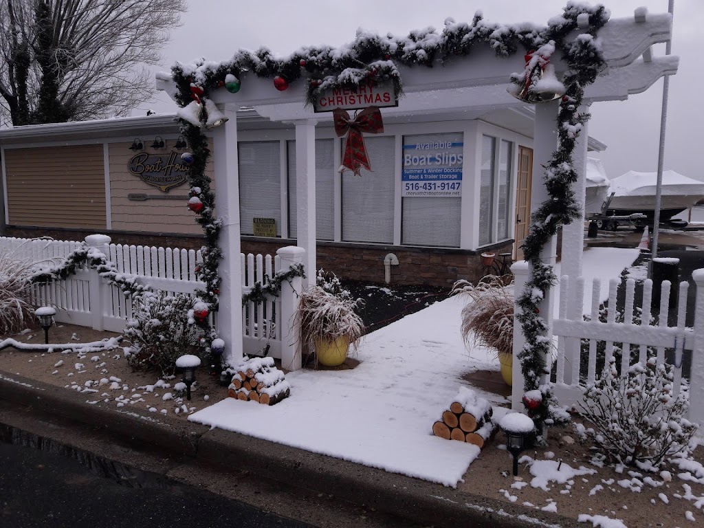 Boathouse Marina Event Space& Ice Cream Store | 77 Island Pkwy W, Harbor Isle, NY 11558 | Phone: (516) 431-9147