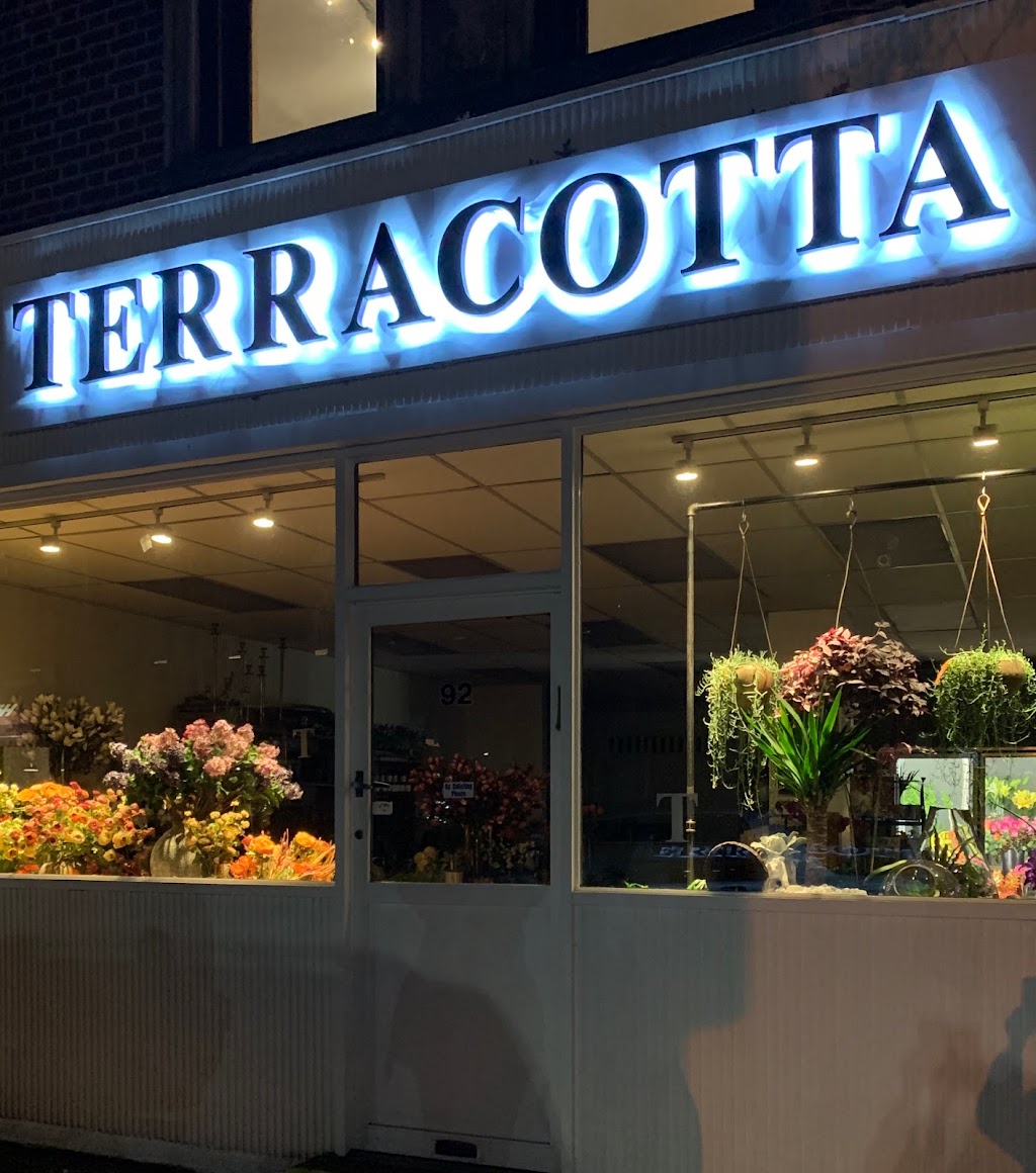 Terracotta Gardens Inc | 92 Middle Neck Rd, Great Neck Plaza, NY 11021 | Phone: (516) 773-0022