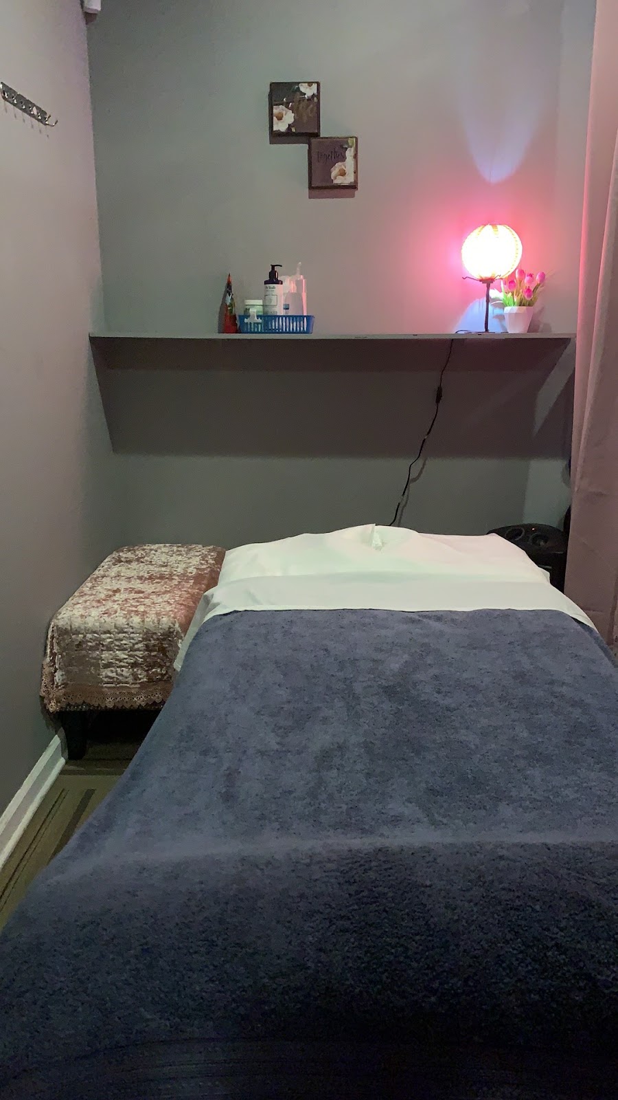 Sunny island foot spa | 92 Long Beach Rd, Island Park, NY 11558 | Phone: (516) 886-6667