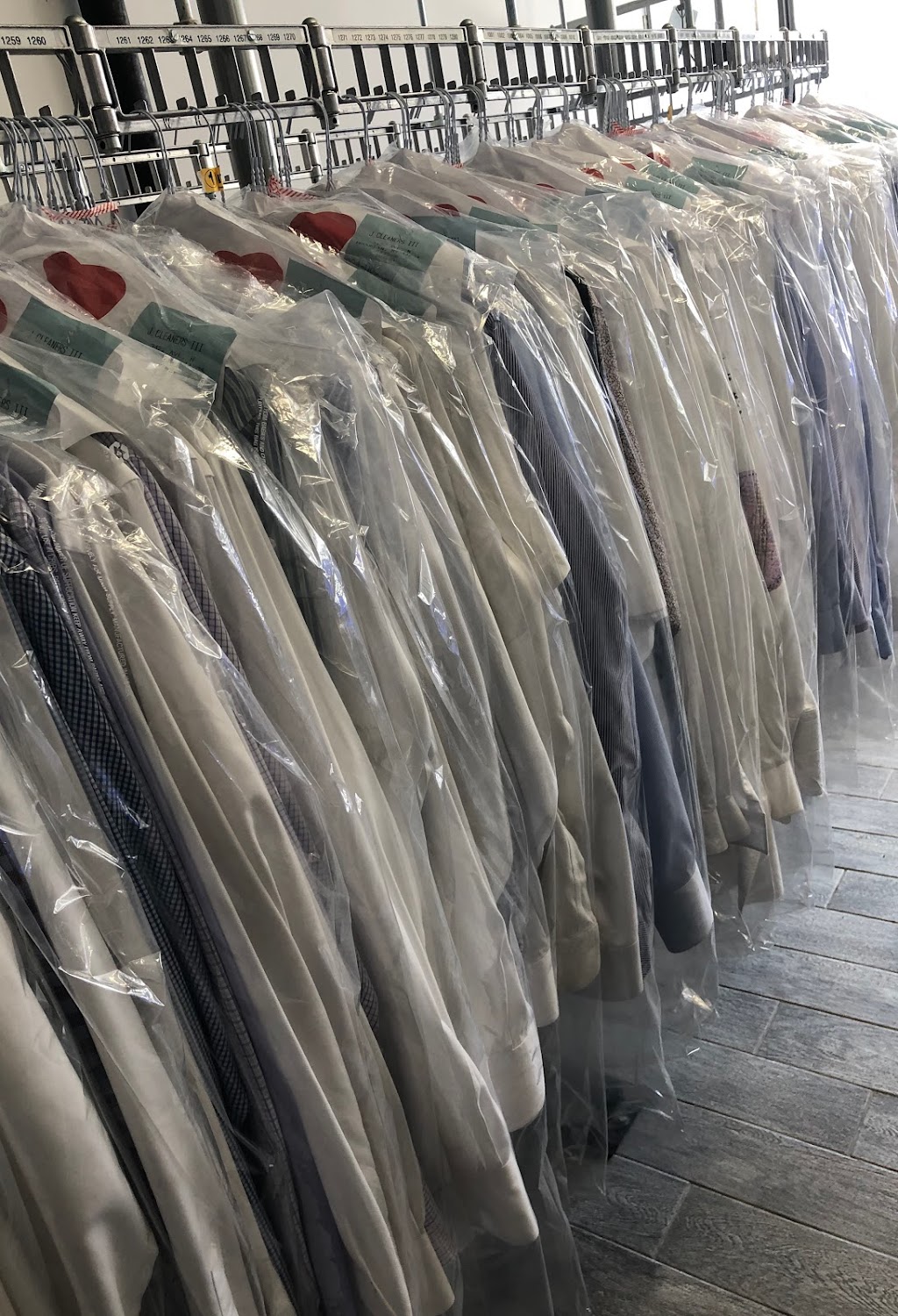 J Cleaners 111 | 3422 Avenue N, Brooklyn, NY 11234 | Phone: (718) 975-0545