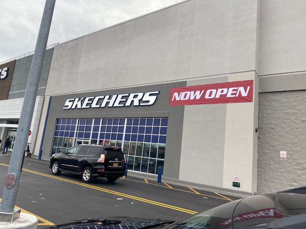 Skechers Warehouse Outlet | 8973 Bay Pkwy, Brooklyn, NY 11214 | Phone: (347) 768-7283