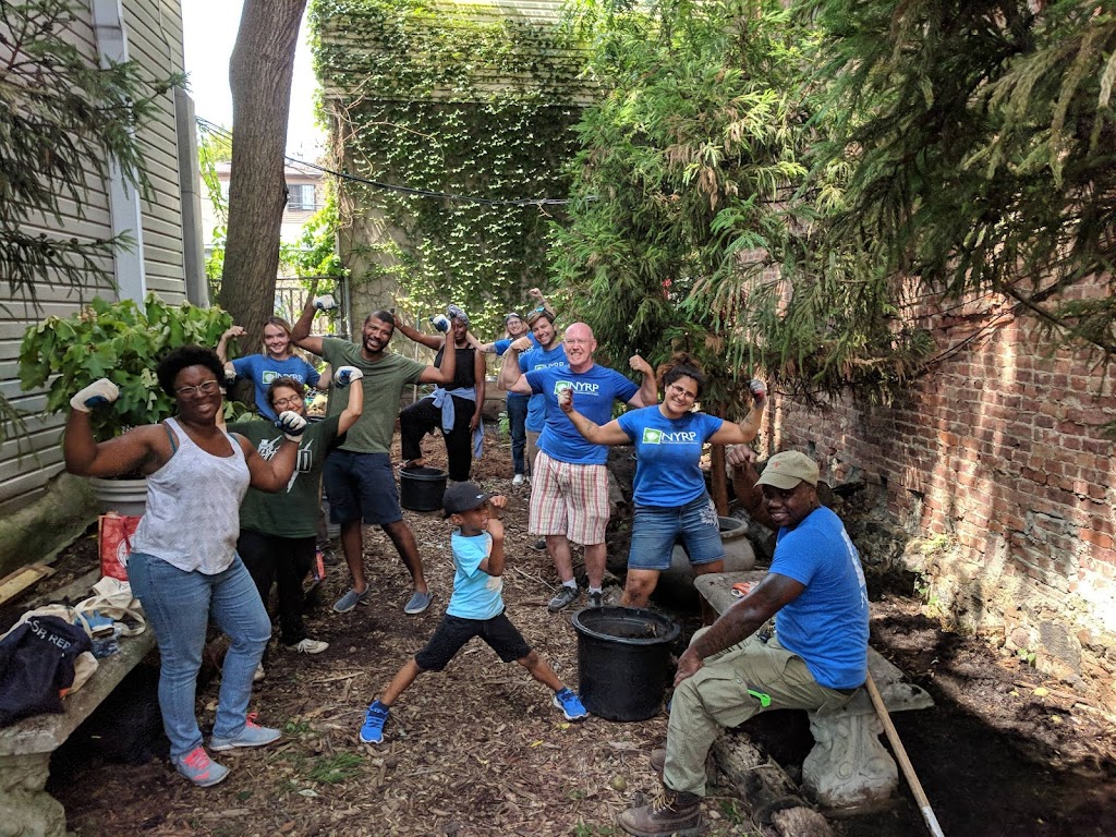 Hendrix Street Community Garden | 532 Hendrix St, Brooklyn, NY 11207 | Phone: (212) 333-2552