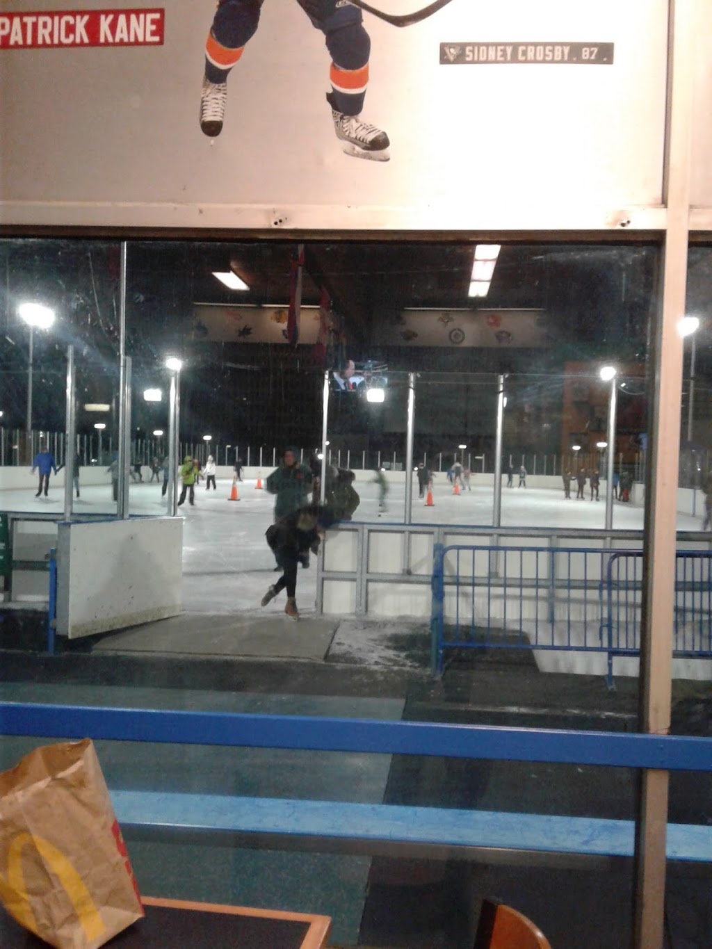 Grant Park Skating Rink | Broadway and, Sheridan Ave, Hewlett, NY 11557 | Phone: (516) 571-7821