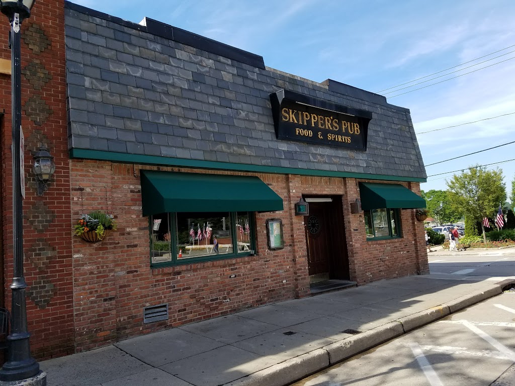 Skippers | 34 Main St, Northport, NY 11768 | Phone: (631) 261-3589