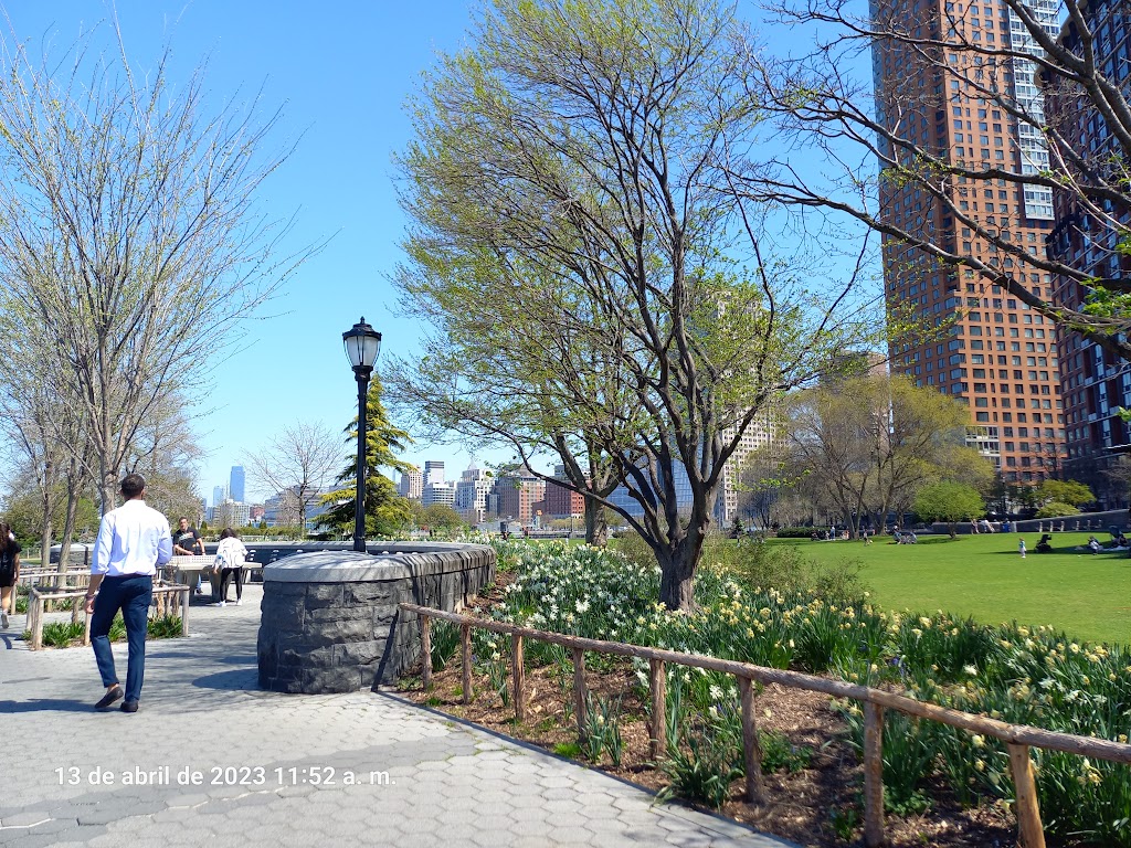 Rockefeller Park | 75 Battery Place, New York, NY 10280 | Phone: (212) 267-9700