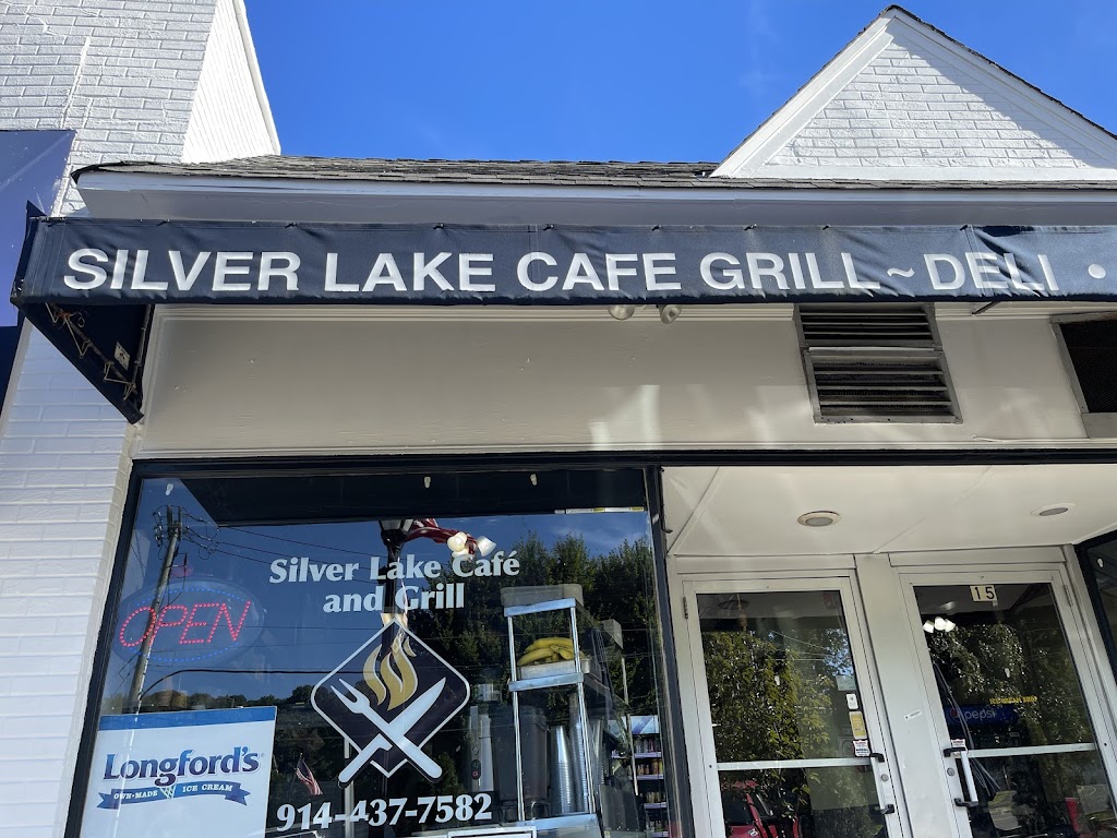 Silver Lake Cafe & Grill | 17 Taylor Square, West Harrison, NY 10604 | Phone: (914) 437-7582