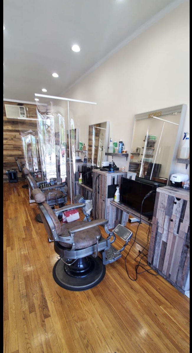 Touchdown barbershop | 72-32 Austin St, Forest Hills, NY 11375 | Phone: (718) 374-3743