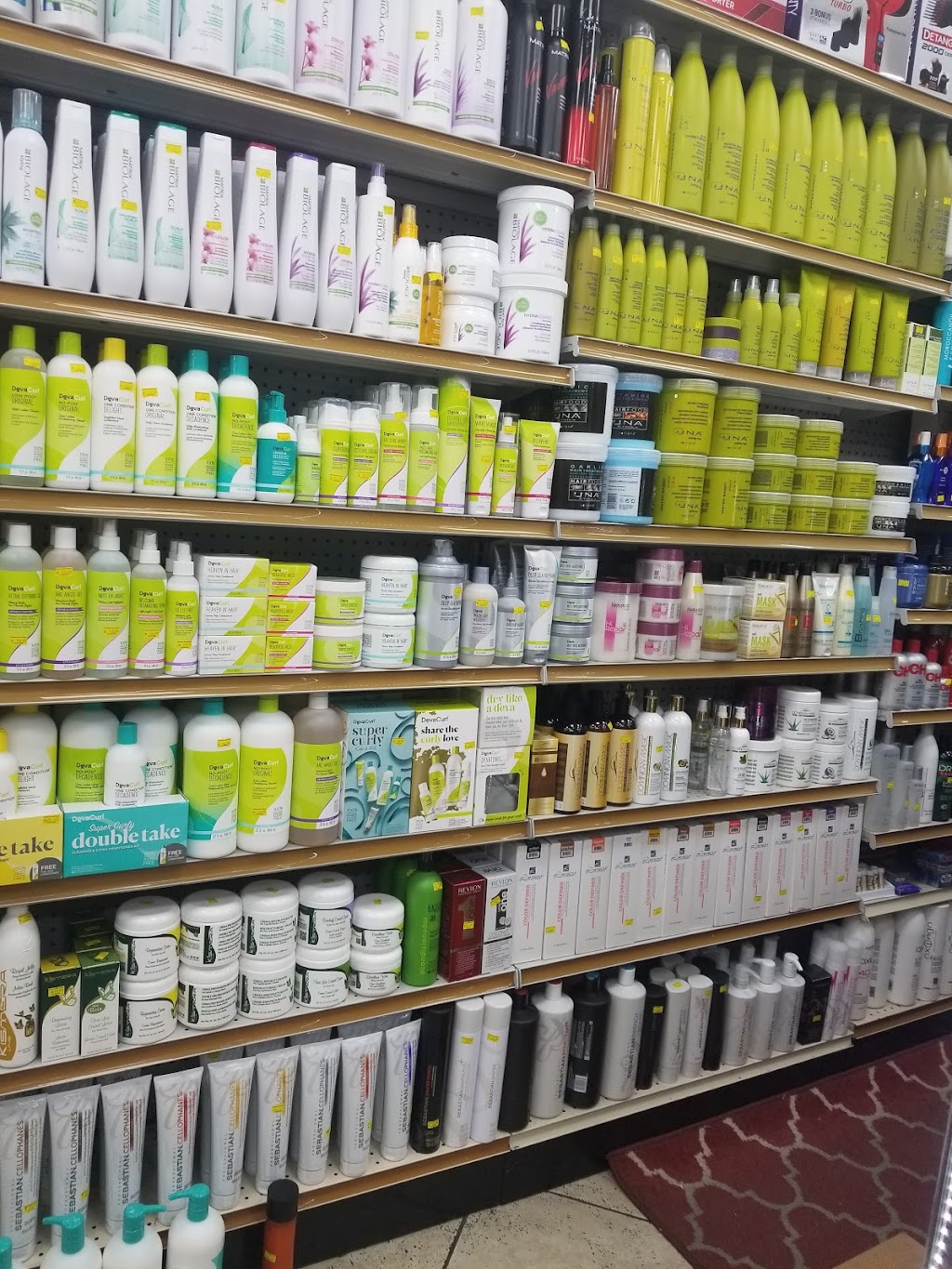 Madeline Beauty Supply | 3576 Broadway, New York, NY 10031 | Phone: (212) 234-0058