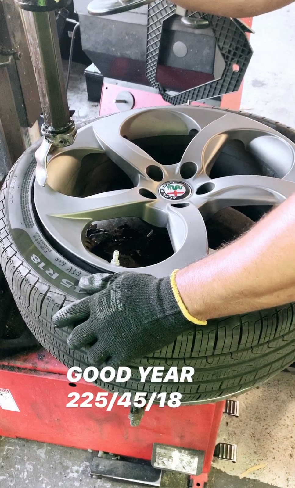 Fatso Tire | 201-12 Hillside Avenue, Queens, NY 11423 | Phone: (718) 751-0201