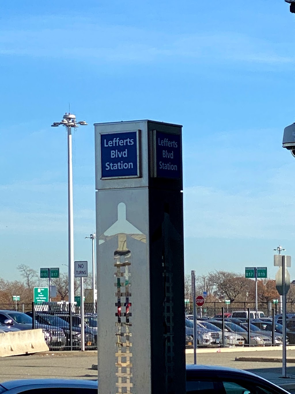 Long Term Parking Lot 9 | Aqueduct Rd, Queens, NY 11430 | Phone: (888) 250-8277