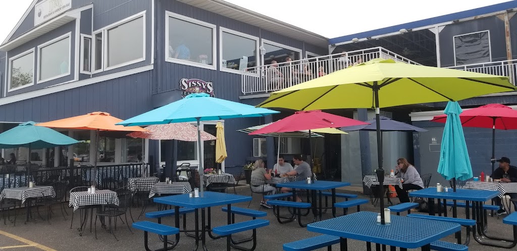 Sissys At the Harbor | 8 Simon Lake Dr, Atlantic Highlands, NJ 07716 | Phone: (732) 291-2218