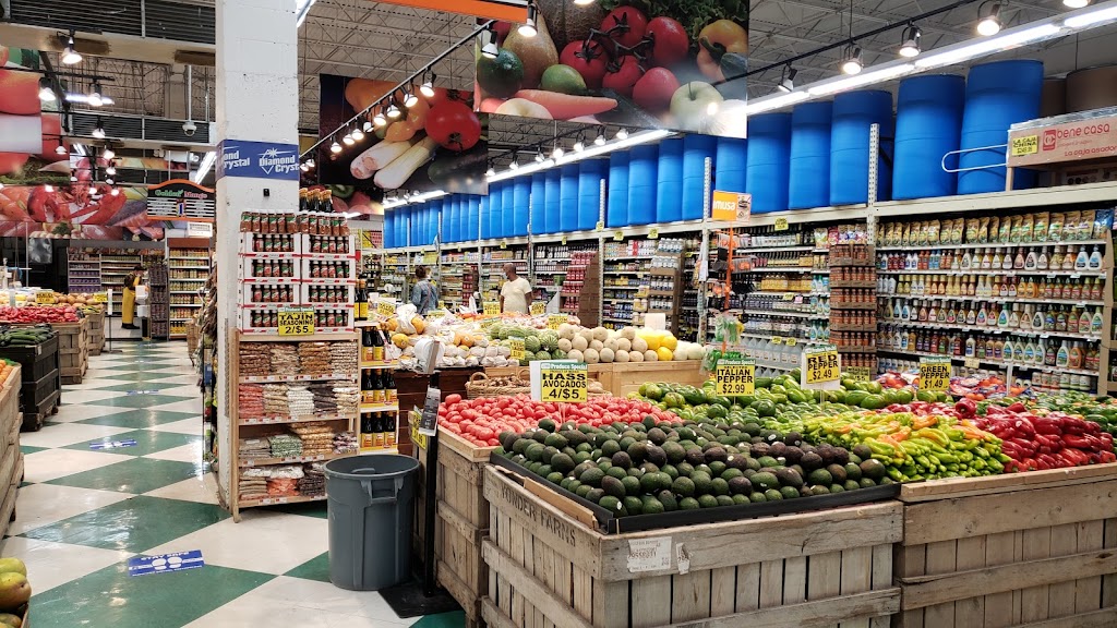 Golden Mango Supermarkets | 2300 Randall Ave, Bronx, NY 10473 | Phone: (718) 409-1360