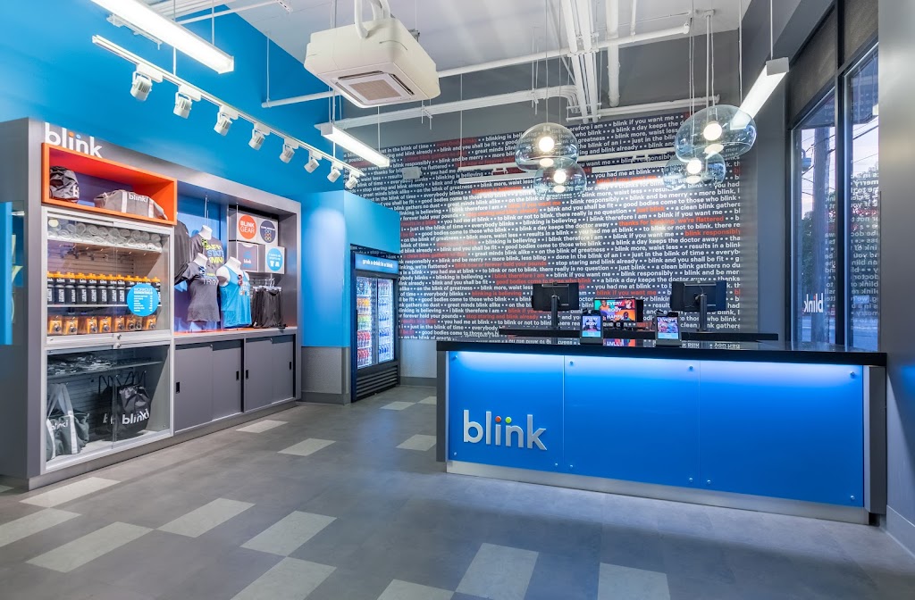 Blink Fitness | 14 Brooklyn Ave, Valley Stream, NY 11581 | Phone: (516) 206-1990