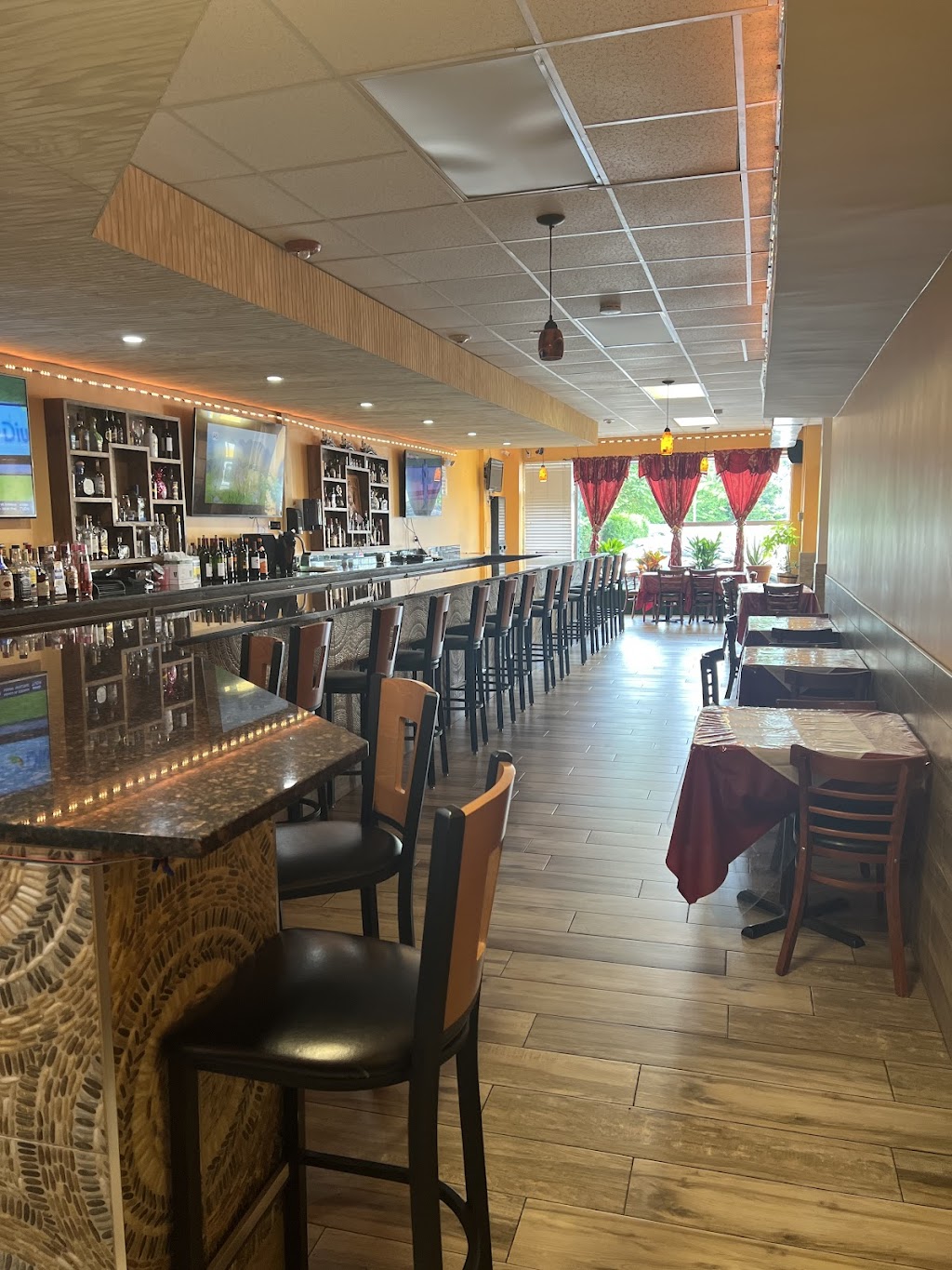 Santana Restaurant | 226 S Franklin St, Hempstead, NY 11550 | Phone: (516) 539-6349