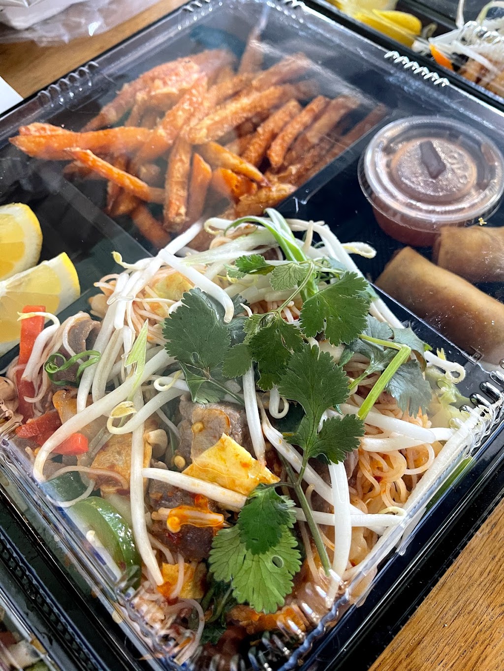 Boxo Noodle Bowl | 380 Franklin Ave, Franklin Square, NY 11010 | Phone: (516) 616-0843