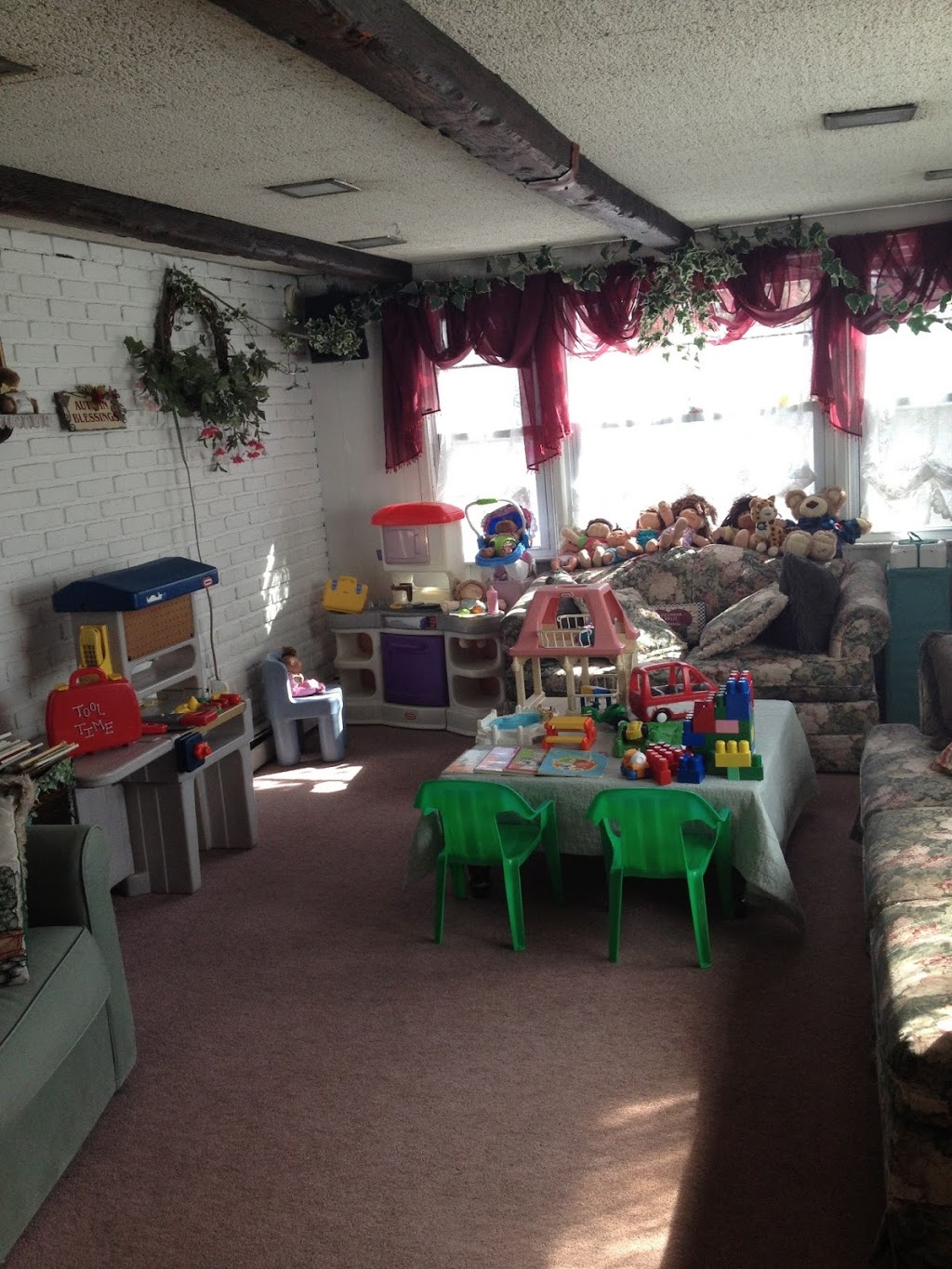 Friends Child Care & Preschool | 41 Wheelwright Ln, Levittown, NY 11746 | Phone: (516) 579-8546