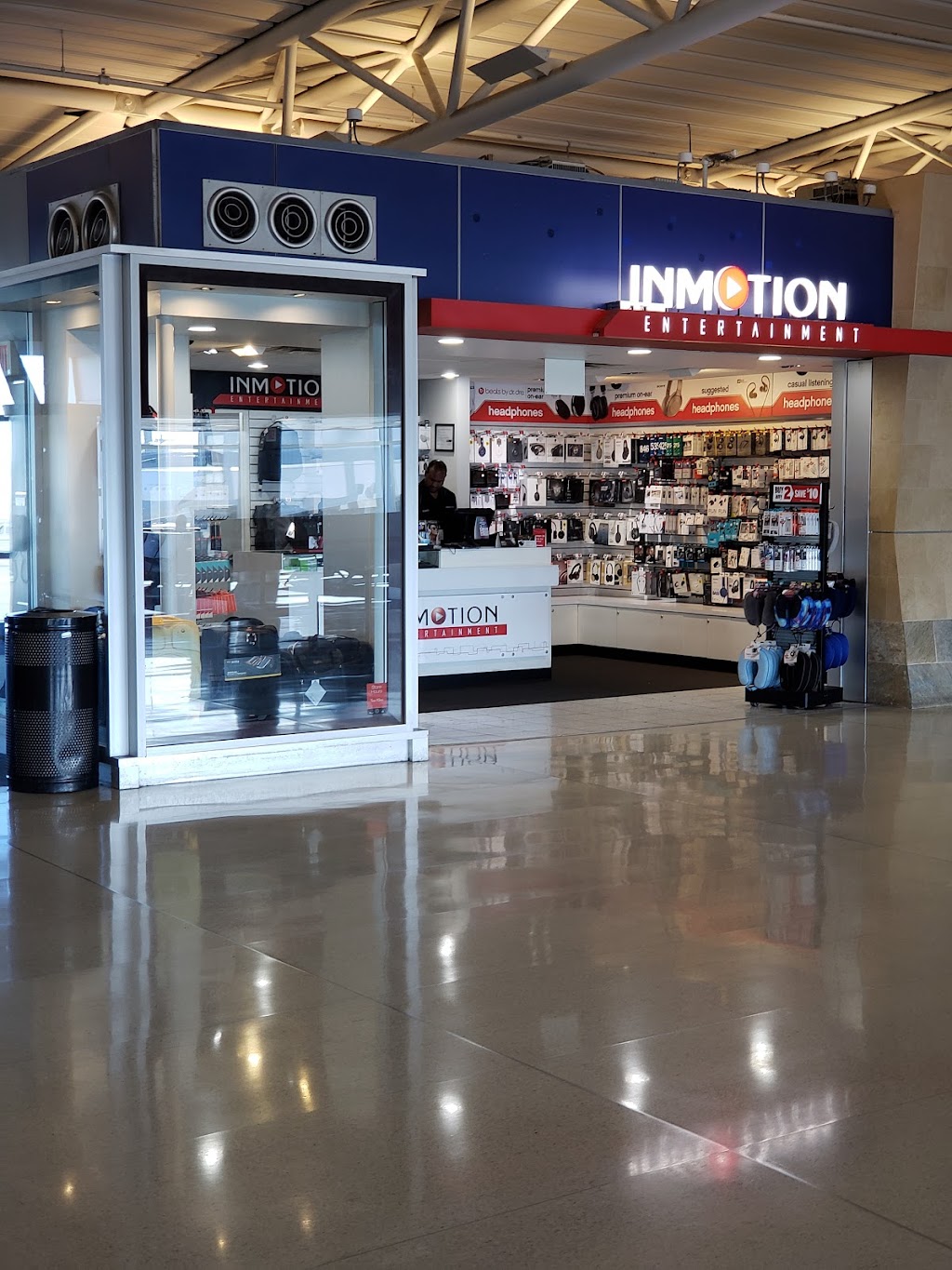 InMotion | Terminal 8 Concourse B, Across from Gates B8 & B10, 219th St, Queens, NY 11430 | Phone: (917) 599-1560