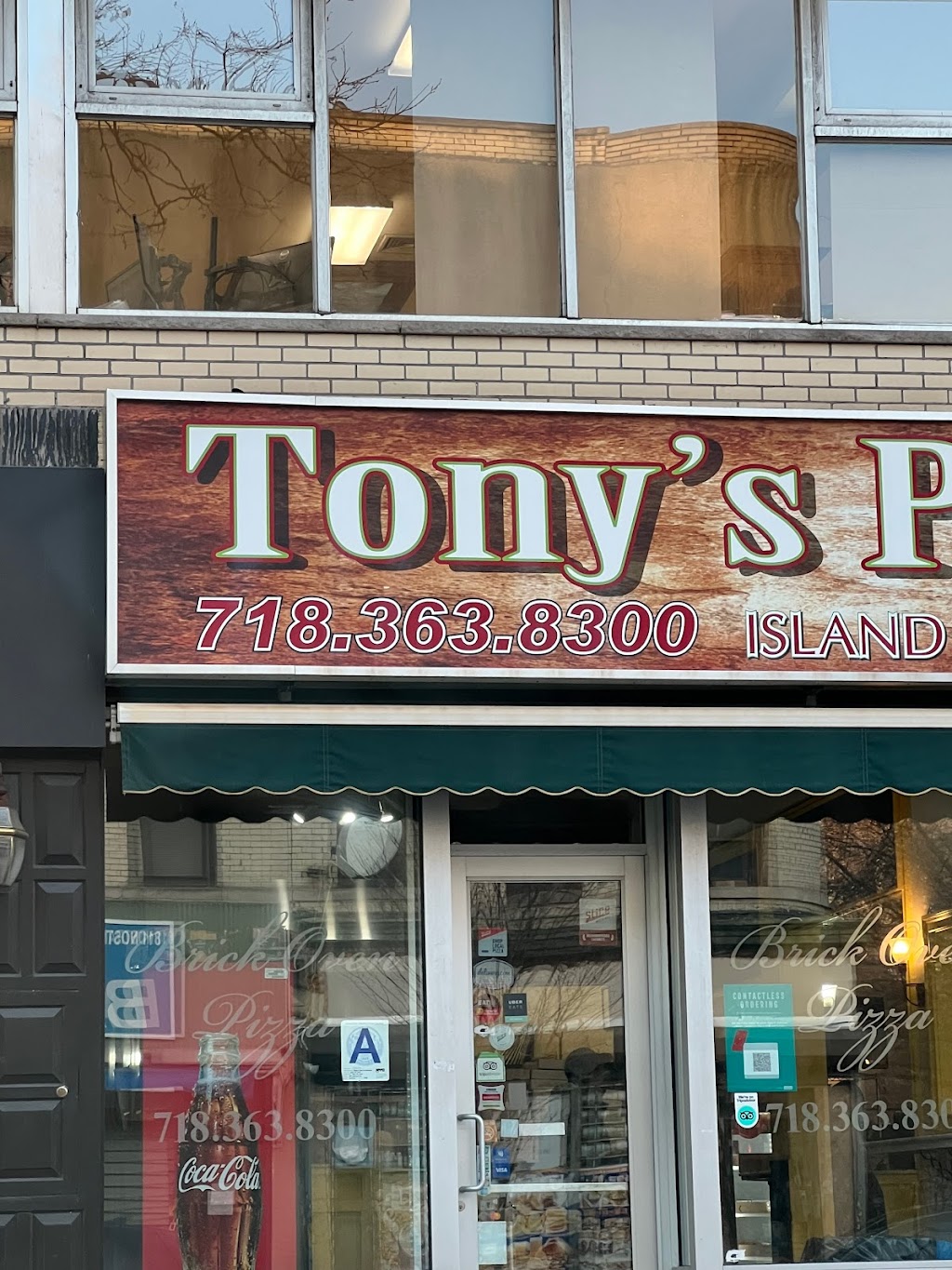 Tonys Pizza | 850 Nostrand Ave., Brooklyn, NY 11225 | Phone: (718) 363-8300