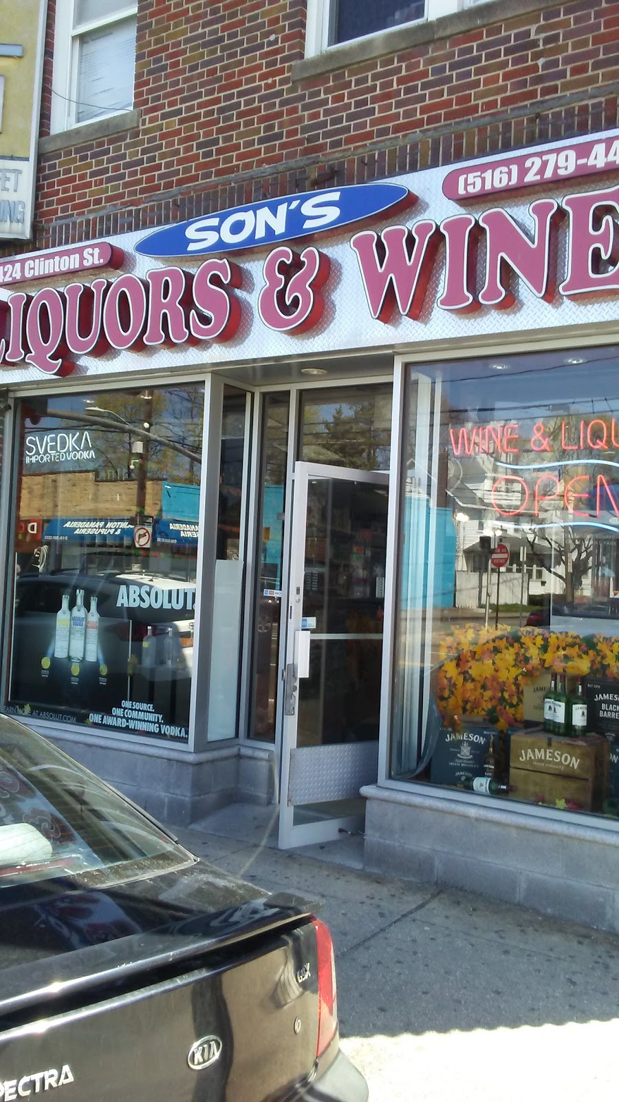 Sons Liquor Enterprises | 424 Clinton St, Hempstead, NY 11550 | Phone: (516) 279-4430