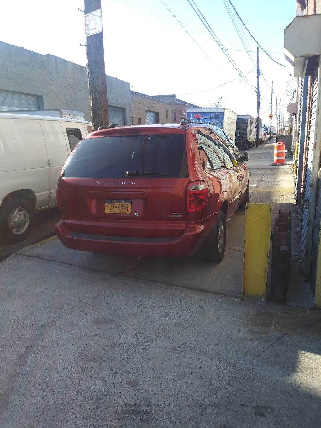 Truck and Tire, Inc. | 1228 Oak Point Ave, Bronx, NY 10474 | Phone: (718) 842-4311