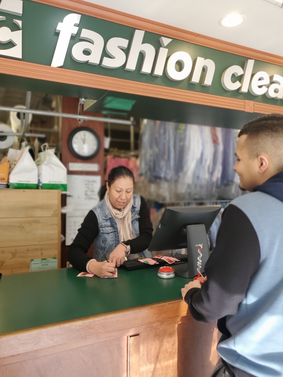 Fashion Cleaners | 41 Lake St, White Plains, NY 10603 | Phone: (914) 428-4444