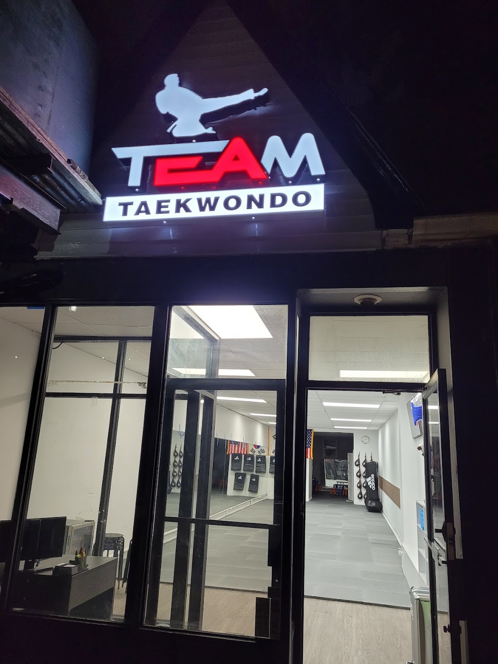 TEAM TAEKWONDO CORP. | 40-31 235th St, Queens, NY 11363 | Phone: (718) 749-0955