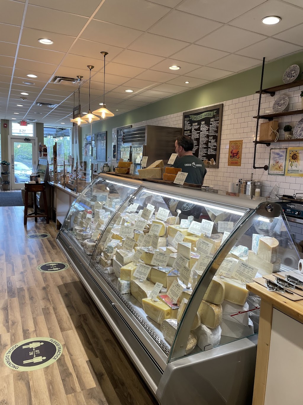 Greenwich Cheese Company | 154 E Putnam Ave, Cos Cob, CT 06807 | Phone: (203) 340-9227