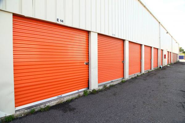 Omega Self Storage | 4178 Industrial Pl, Island Park, NY 11558 | Phone: (516) 432-5600