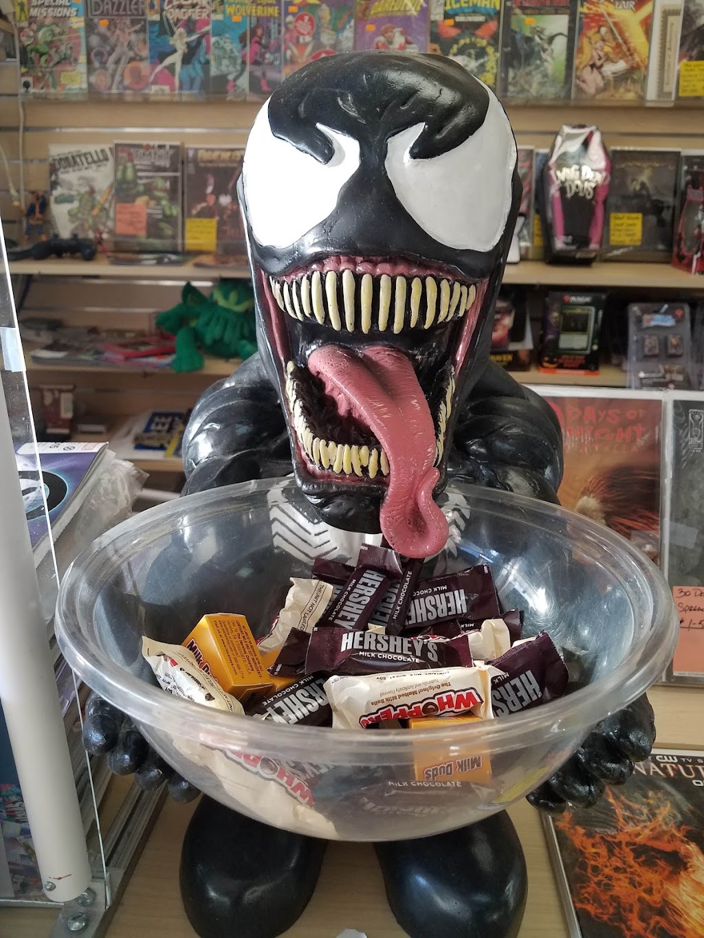 The Spiders Web Comics & Collectibles | 887 Yonkers Ave, Yonkers, NY 10704 | Phone: (914) 709-8787