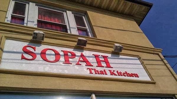 Sopah Thai Kitchen | 11 Cedar Swamp Rd, Glen Cove, NY 11542 | Phone: (516) 945-3688