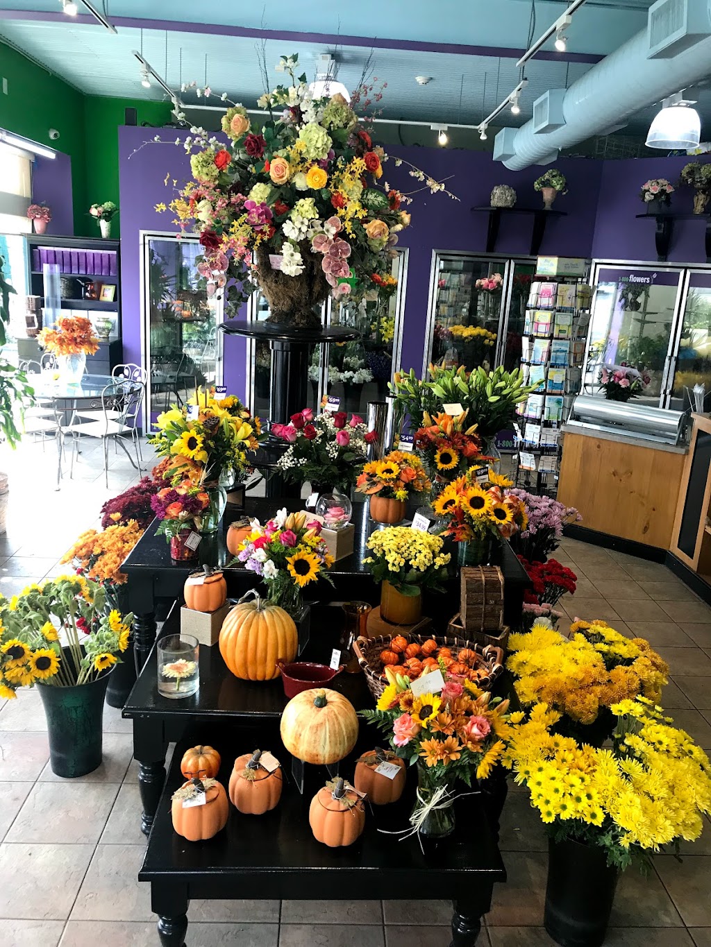 1-800-Flowers Massapequa | 4303 Merrick Rd, Massapequa, NY 11758 | Phone: (516) 799-7748