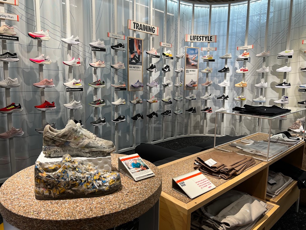 Nike Well Collective - Williamsburg | 81 N 6th St, Brooklyn, NY 11249 | Phone: (646) 225-6537