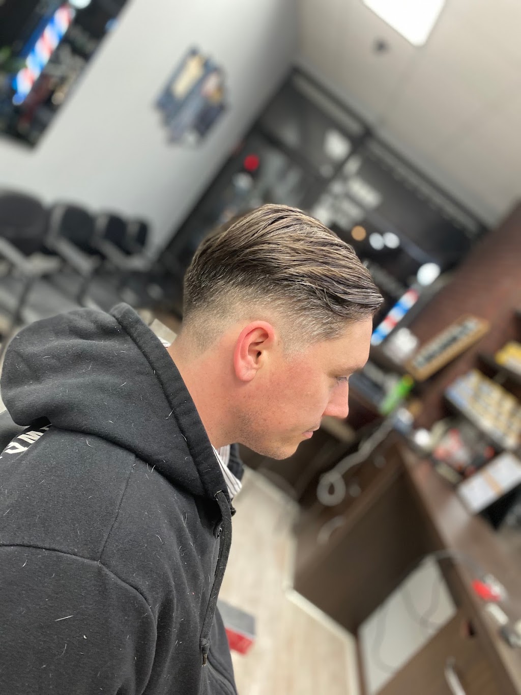 Camp Avenue Barbershop | 22 Camp Ave, Merrick, NY 11566 | Phone: (516) 868-4791