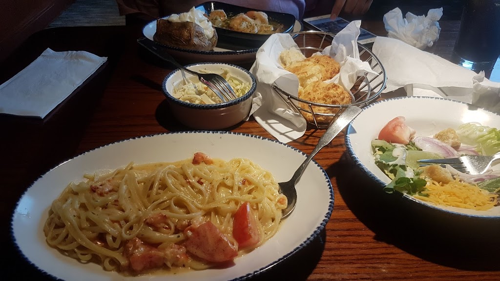 Red Lobster | 801 Sunrise Hwy, Copiague, NY 11726 | Phone: (631) 842-3640