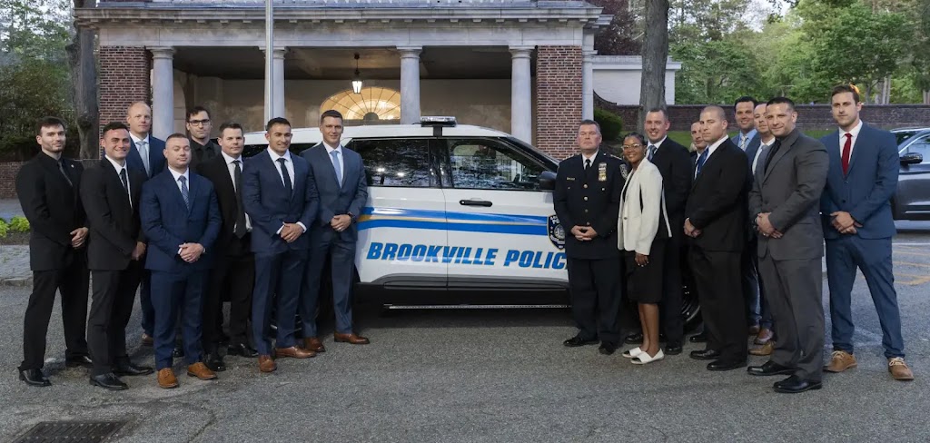 Brookville Police Department | 195 Brookville Rd, Glen Head, NY 11545 | Phone: (516) 440-2300