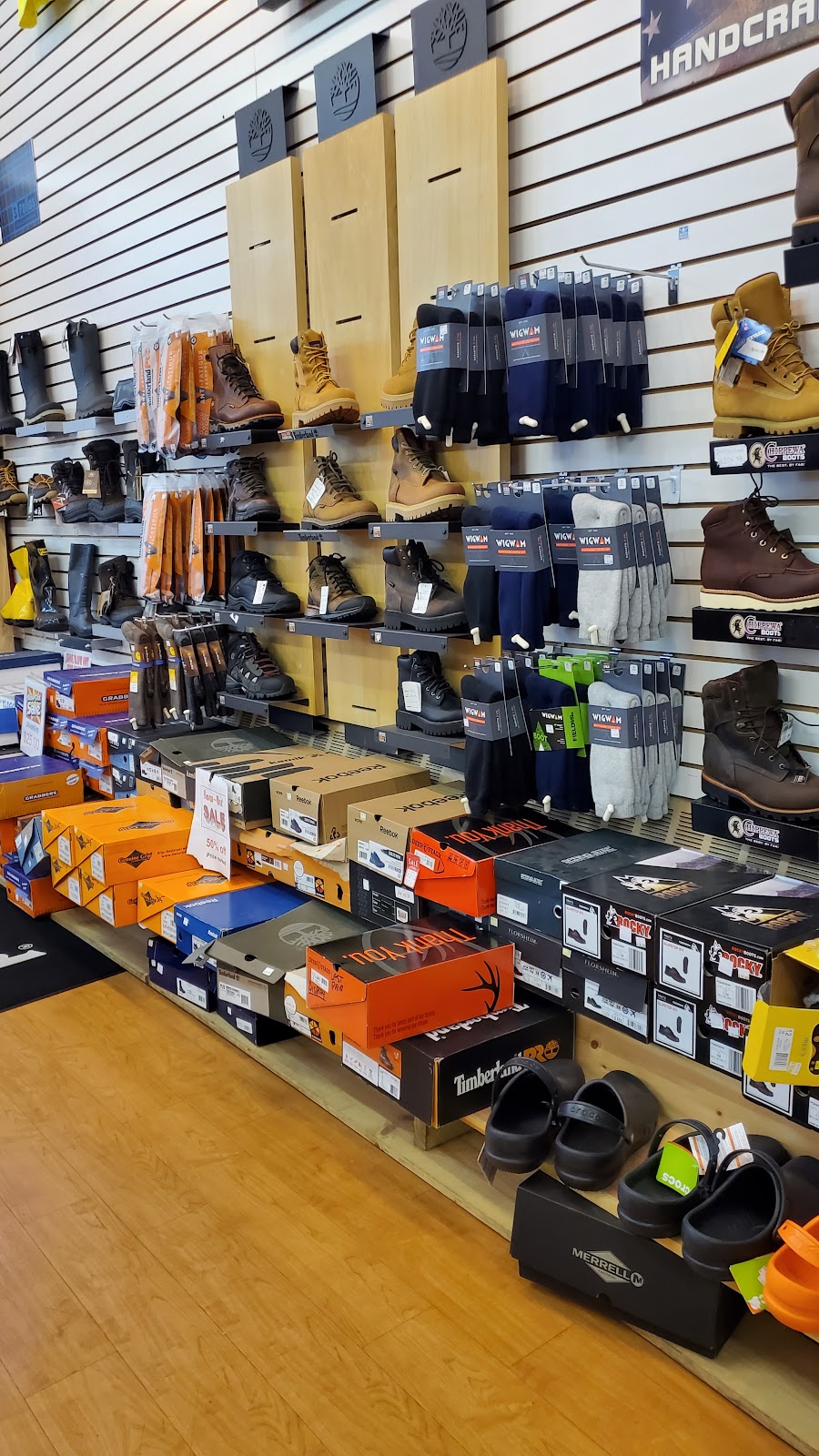 S & H Uniform Workwear and Footwear | 1125 Central Park Ave, Scarsdale, NY 10583 | Phone: (800) 210-5295